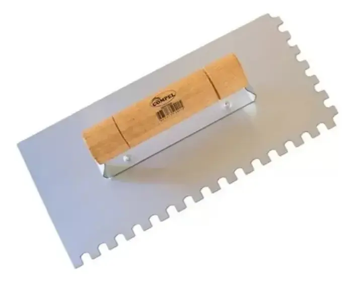 DESEMPENADEIRA ACO DENTADA 26CM COMPEL